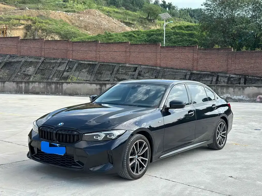 BMW 3 Series — фото 1