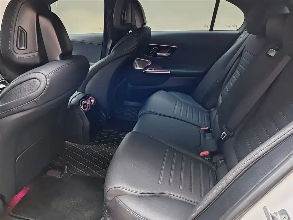 Mercedes-Benz C-Class 2025 из CN, фото 9