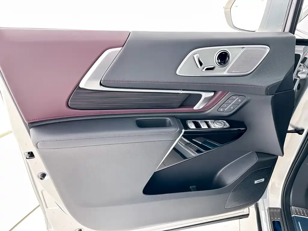 Buick Century 2024 из CN, фото 5