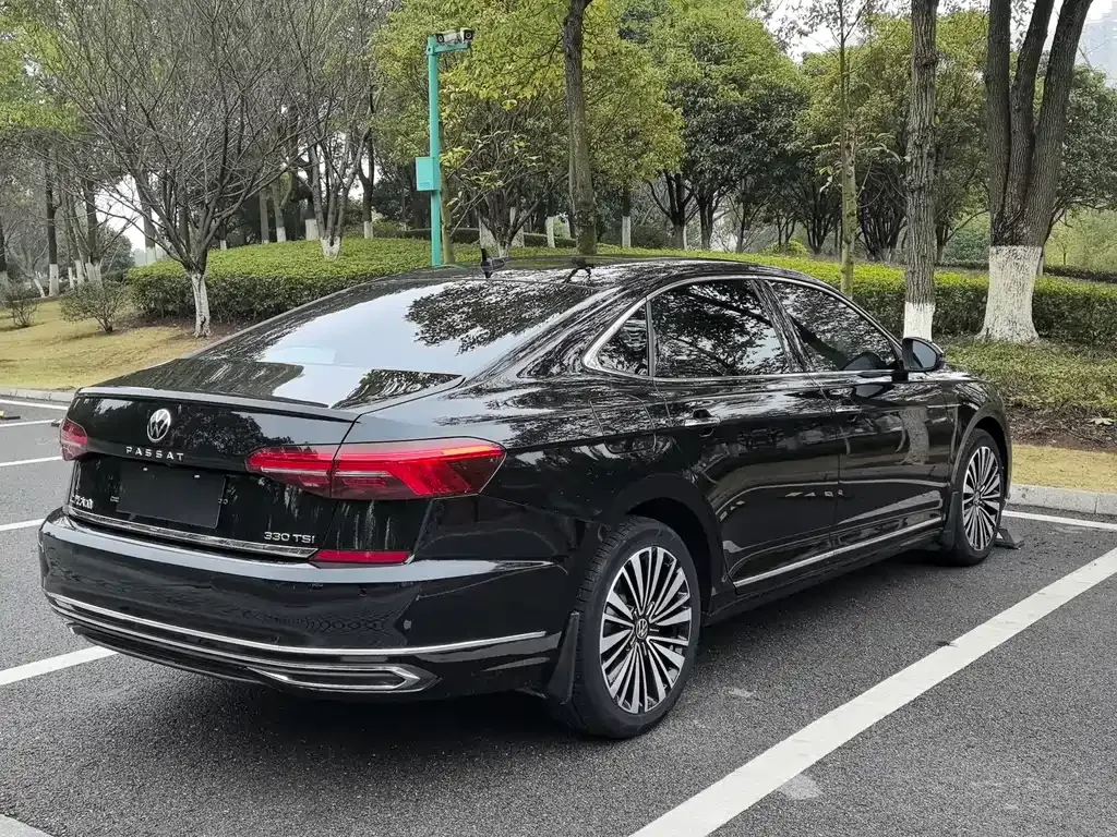 Volkswagen Passat 2021 из CN, фото 8