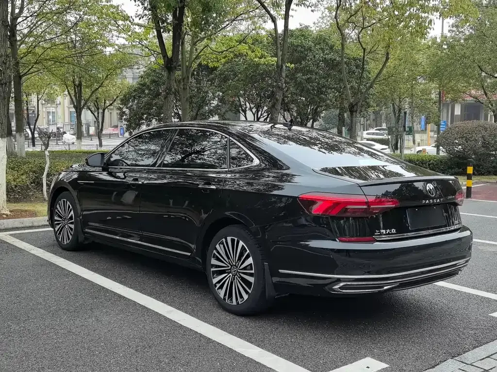 Volkswagen Passat 2021 из CN, фото 6