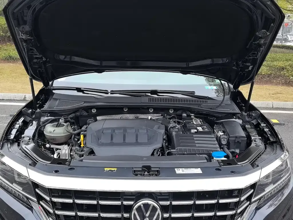 Volkswagen Passat 2021 из CN, фото 4