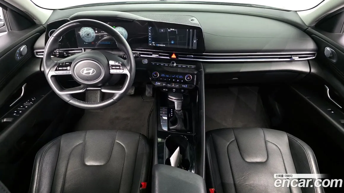 Hyundai AVANTE — фото 9