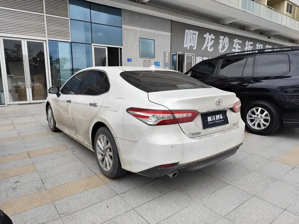 Toyota Camry 2022 из CN, фото 7