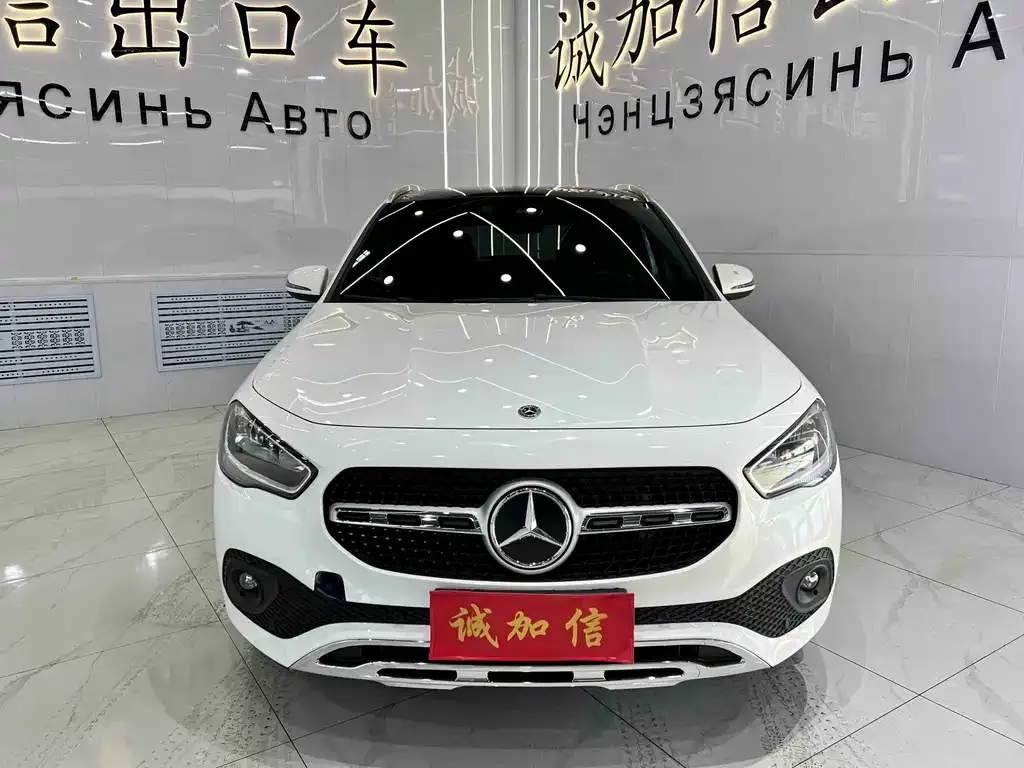Mercedes-Benz GLA — фото 5