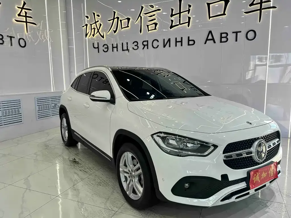 Mercedes-Benz GLA — фото 8