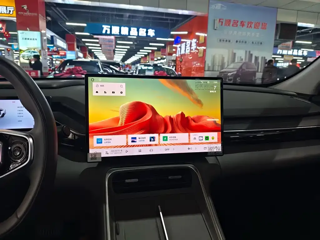 Geely Galaxy L6 — фото 3