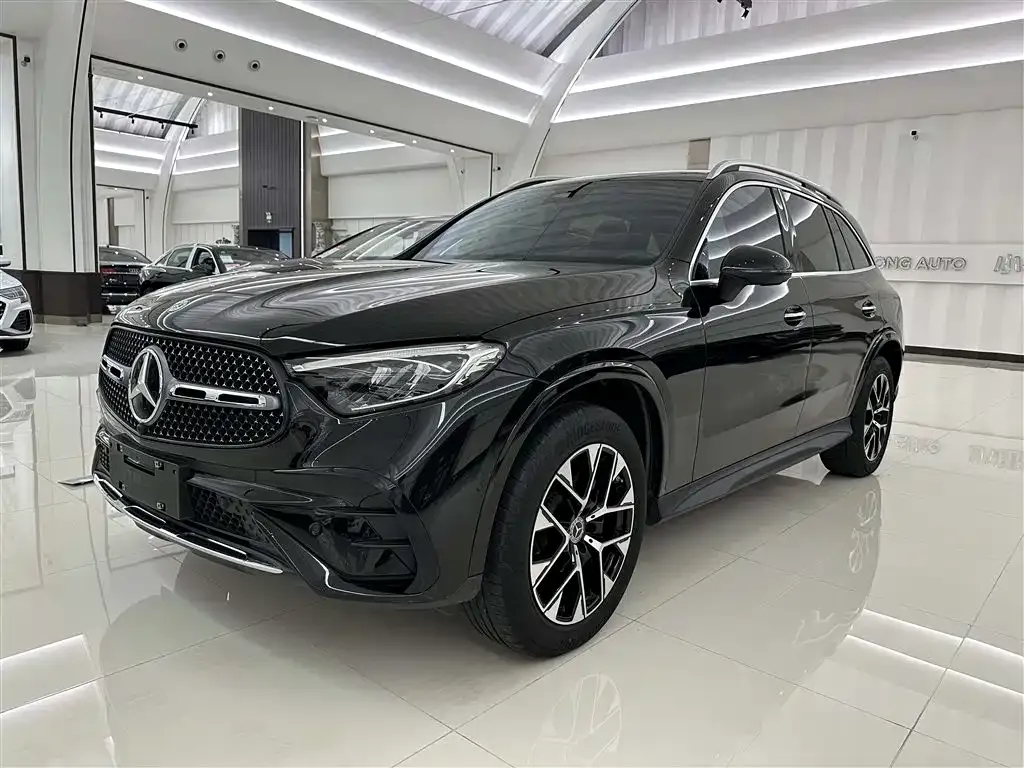 Mercedes-Benz GLC — фото 1