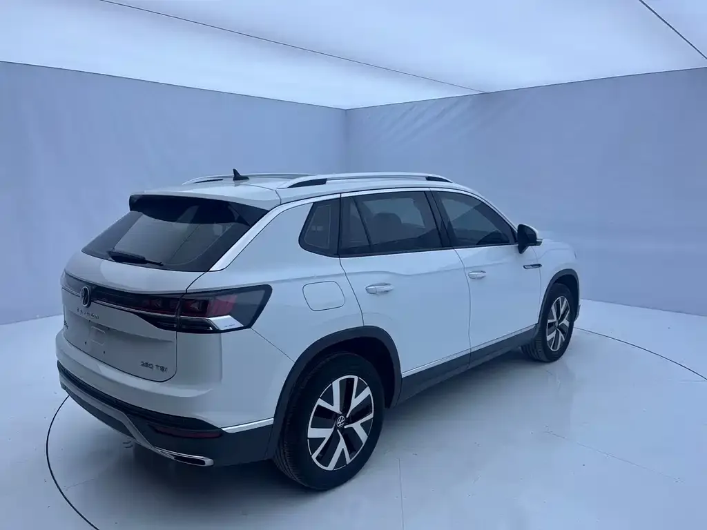 Volkswagen Tayron 2022 из CN, фото 4