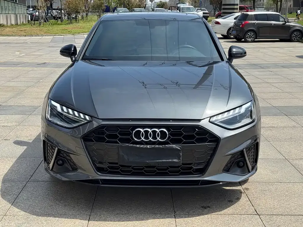 Audi A4L 2024 из CN, фото 10