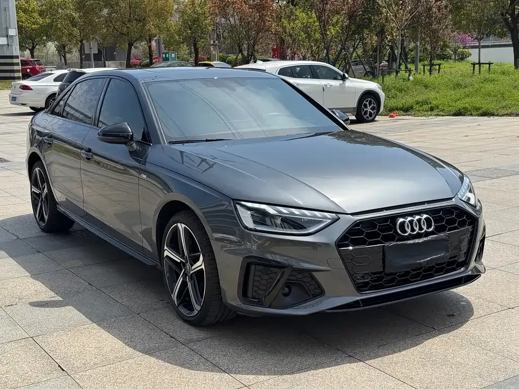 Audi A4L 2024 из CN, фото 9