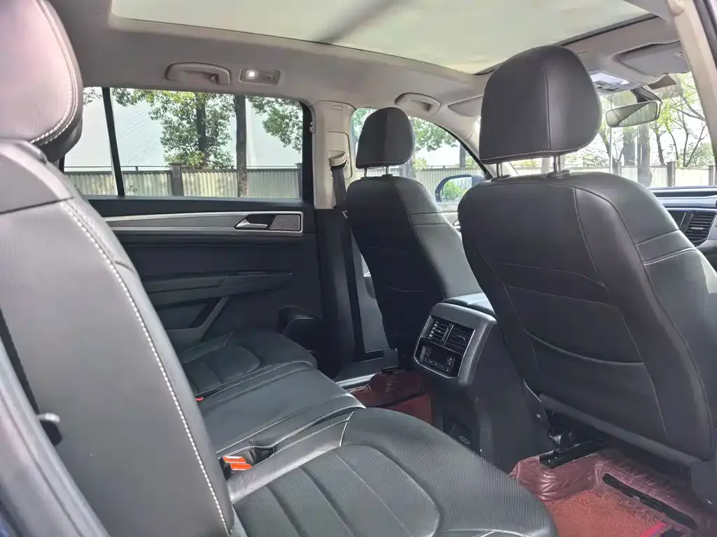 Volkswagen Teramont 2021 из CN, фото 6