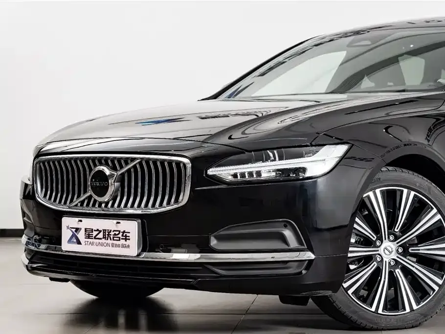 Volvo S90 2025 из CN, фото 6