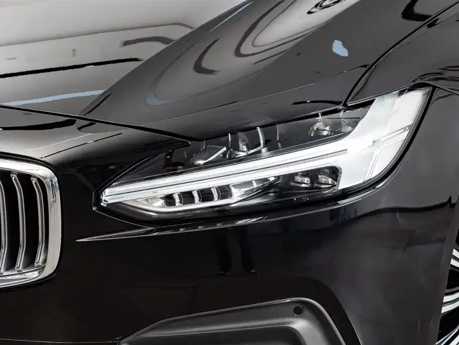 Volvo S90 2025 из CN, фото 4