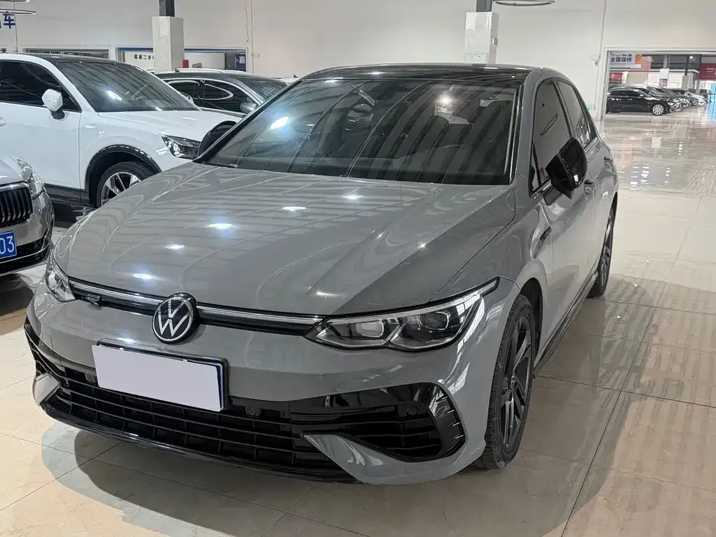 Volkswagen Golf 2022 из CN, фото 1