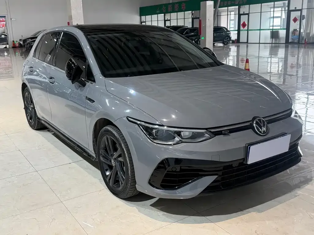 Volkswagen Golf 2022 из CN, фото 10