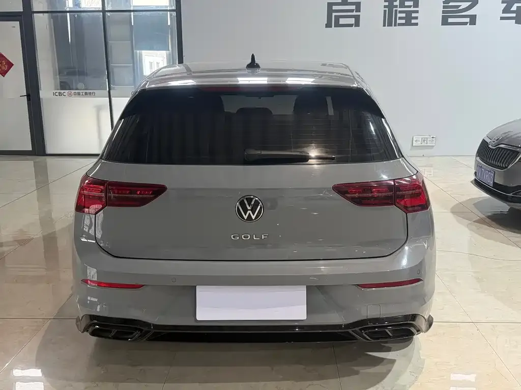 Volkswagen Golf 2022 из CN, фото 2