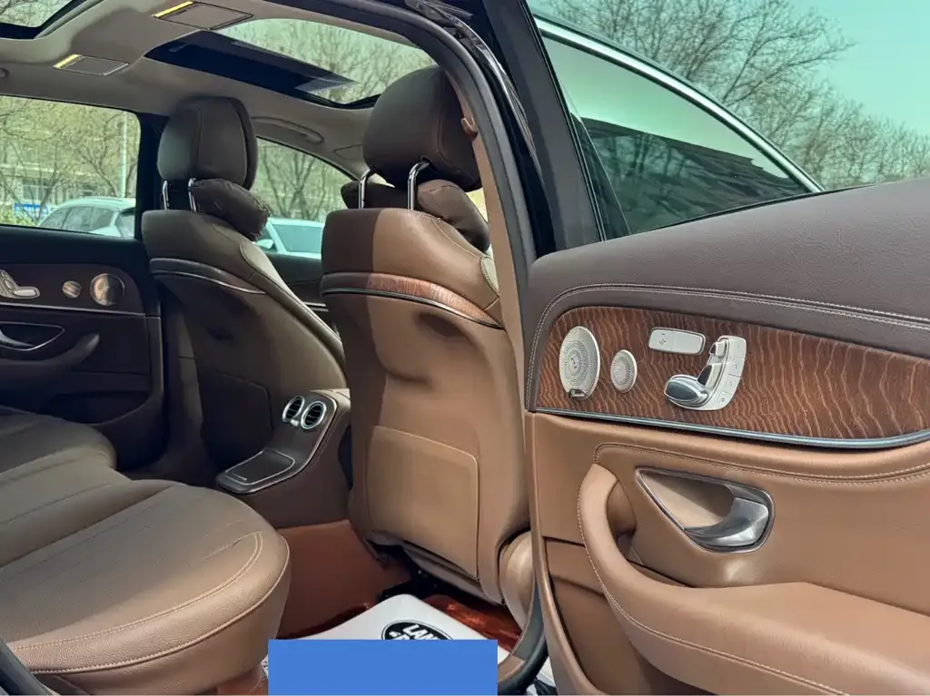 Mercedes-Benz E-Class 2023 из CN, фото 5