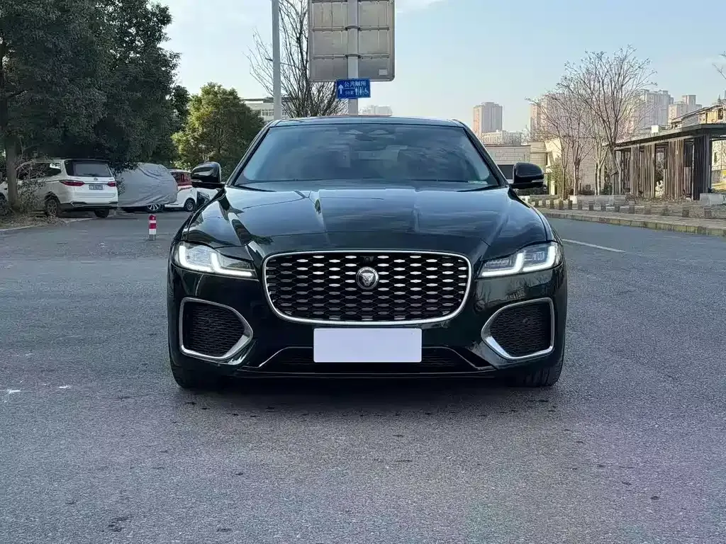 Jaguar XFL 2023 из CN, фото 3
