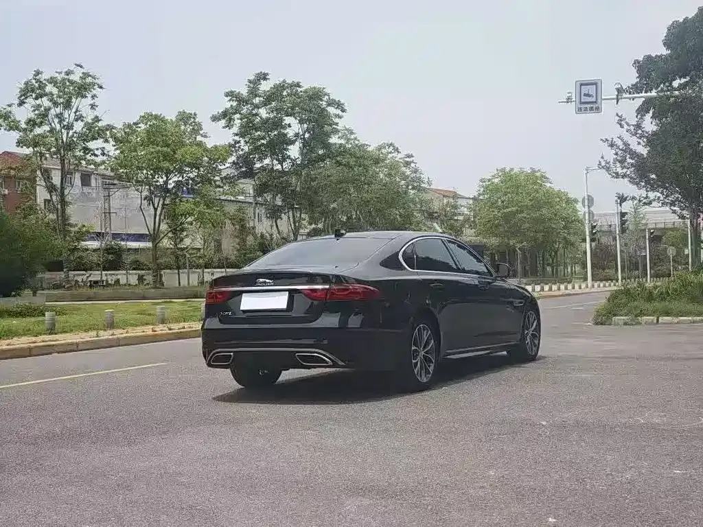 Jaguar XFL 2023 из CN, фото 6