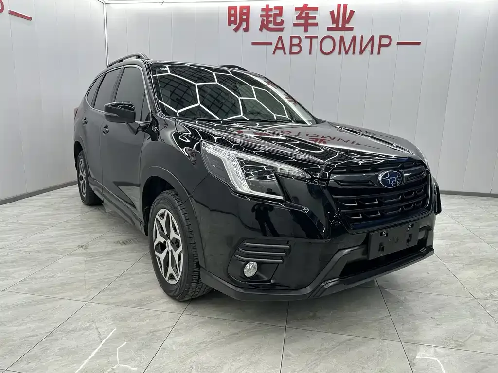 Subaru Forester — фото 6