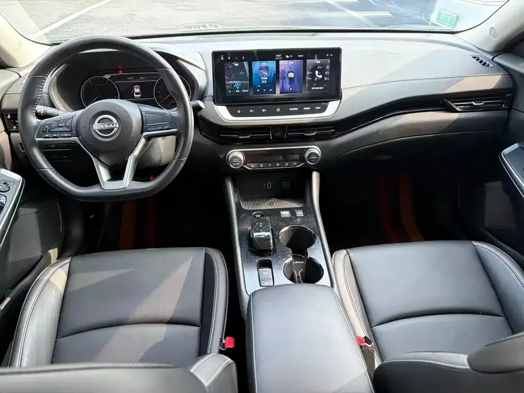 Nissan Sylphy 2022 из CN, фото 2