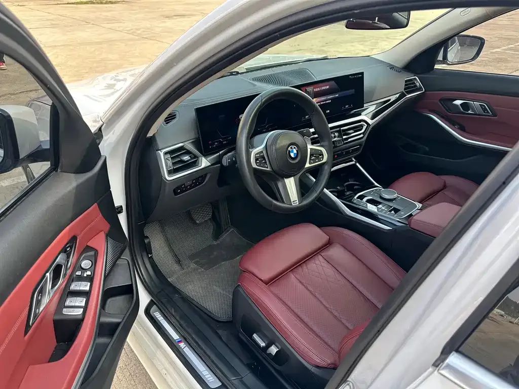 BMW 3 Series 2024 из CN, фото 10
