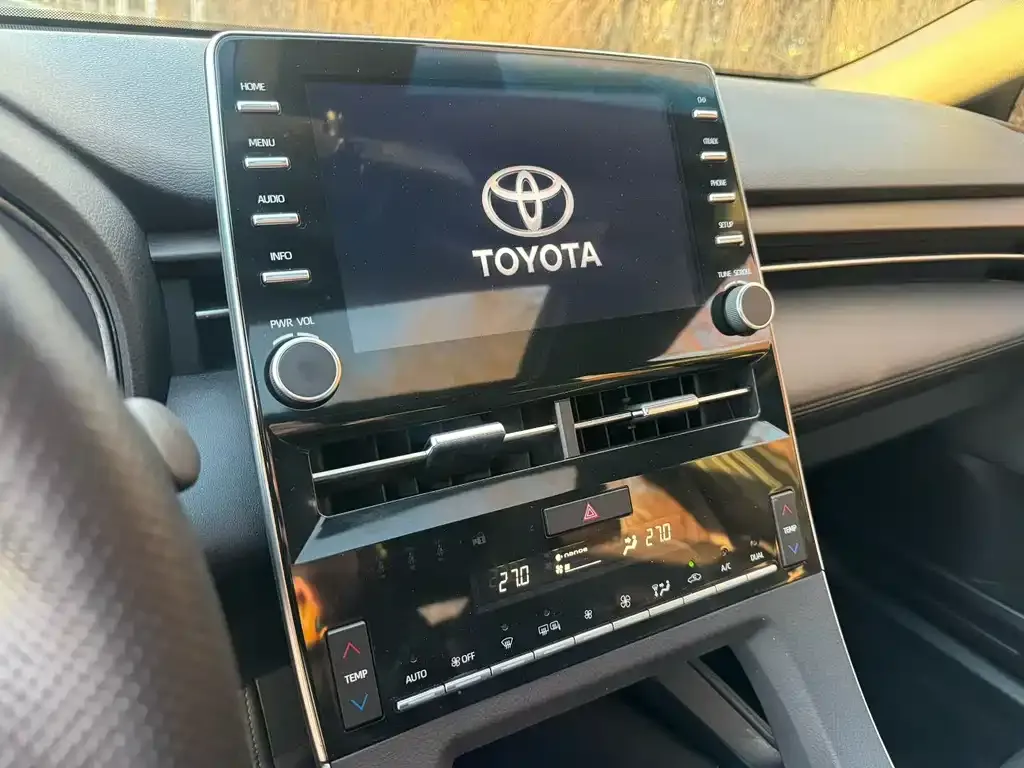 Toyota Avalon 2021 из CN, фото 7