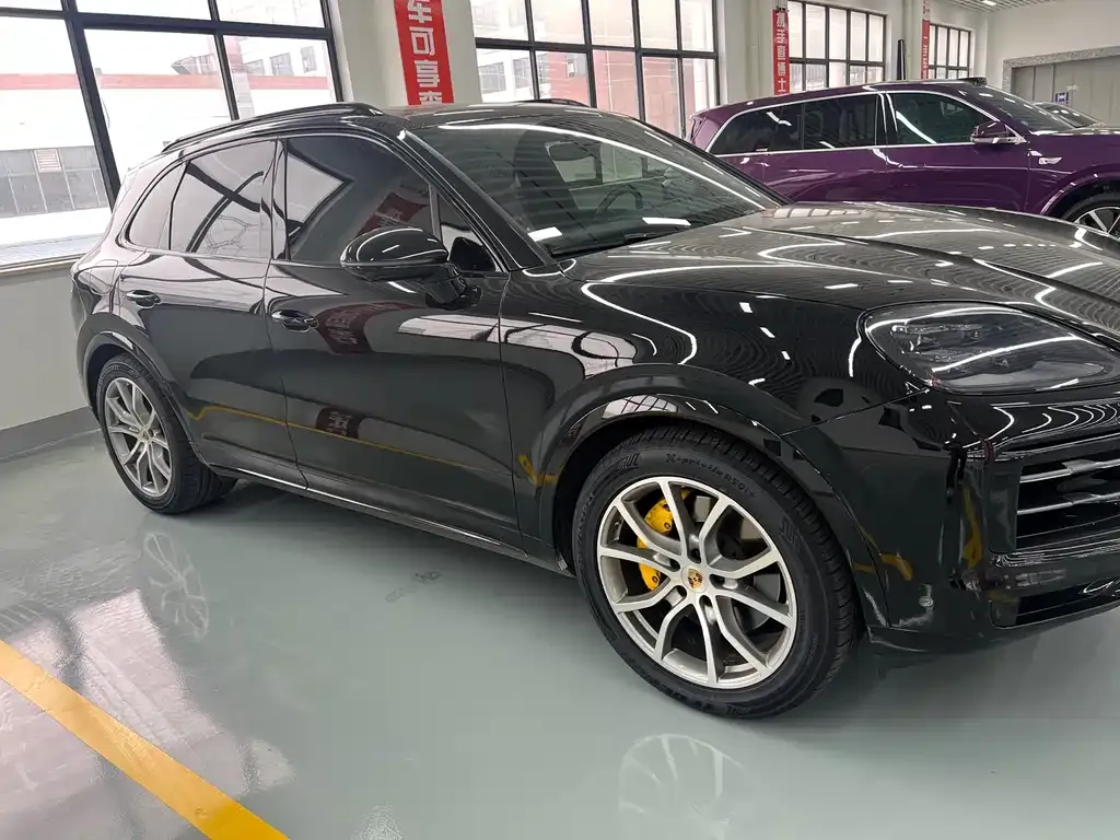 Porsche Cayenne 2024 из CN, фото 6