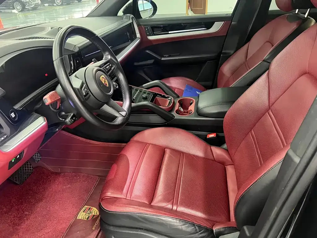 Porsche Cayenne 2024 из CN, фото 10