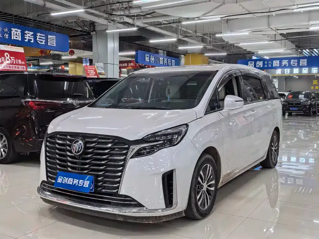 Buick GL8 2023 из CN, фото 1