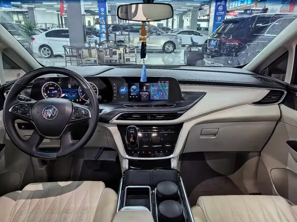 Buick GL8 2023 из CN, фото 4