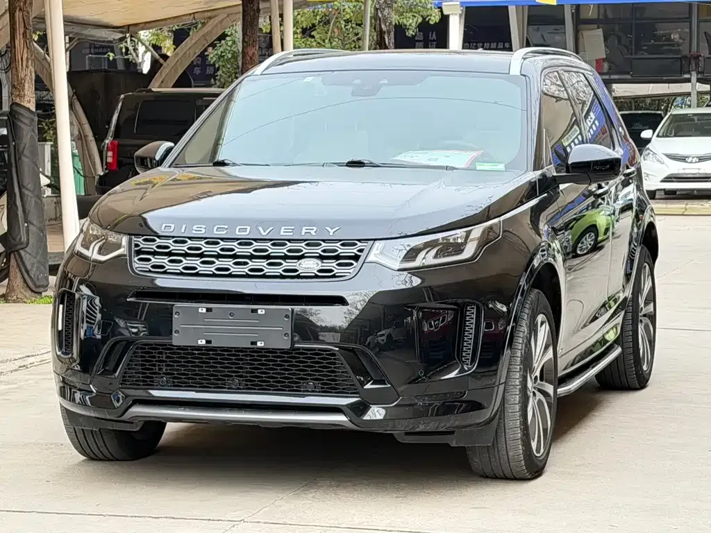 Land Rover Discovery Sport — фото 1