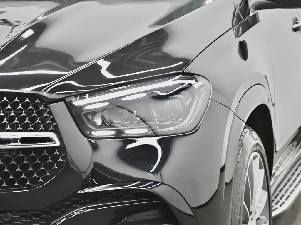 Mercedes-Benz GLE — фото 6