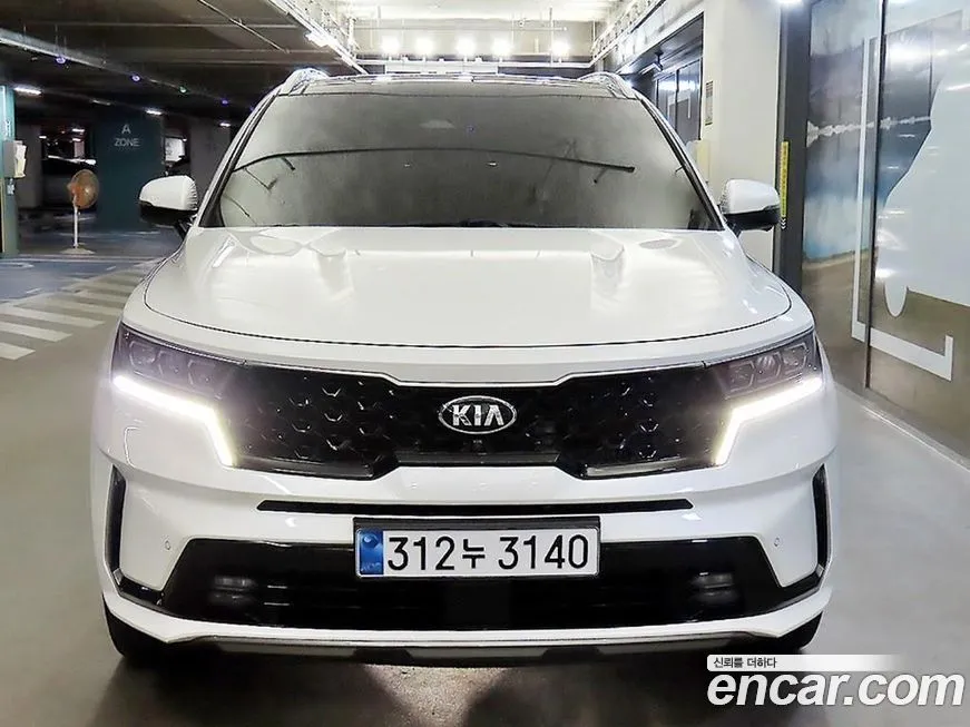 Kia Sorento — фото 7