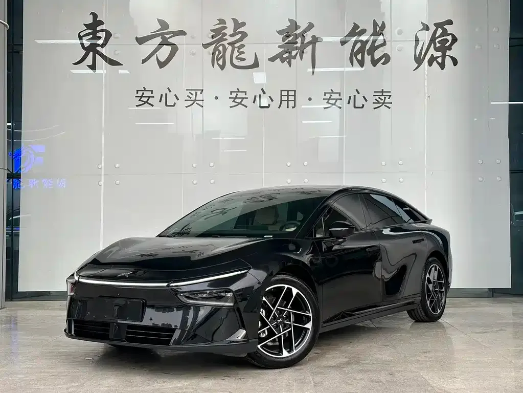 XPeng P7+ — фото 1