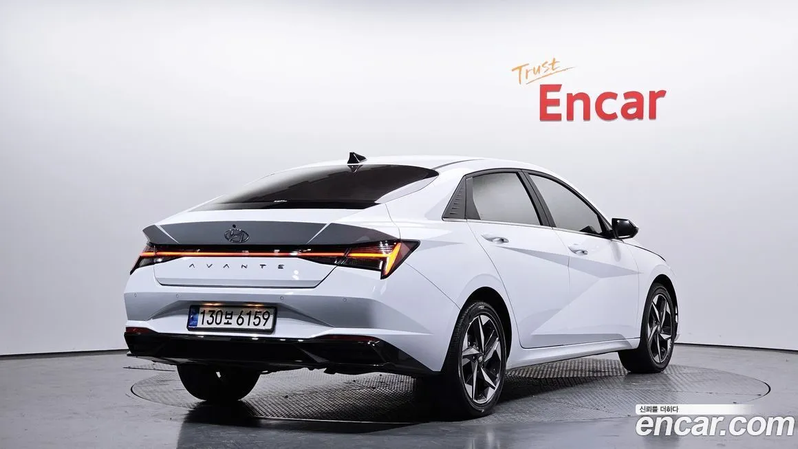 Hyundai AVANTE — фото 2