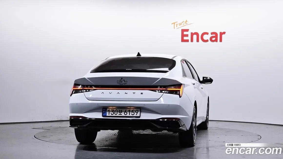 Hyundai AVANTE — фото 3
