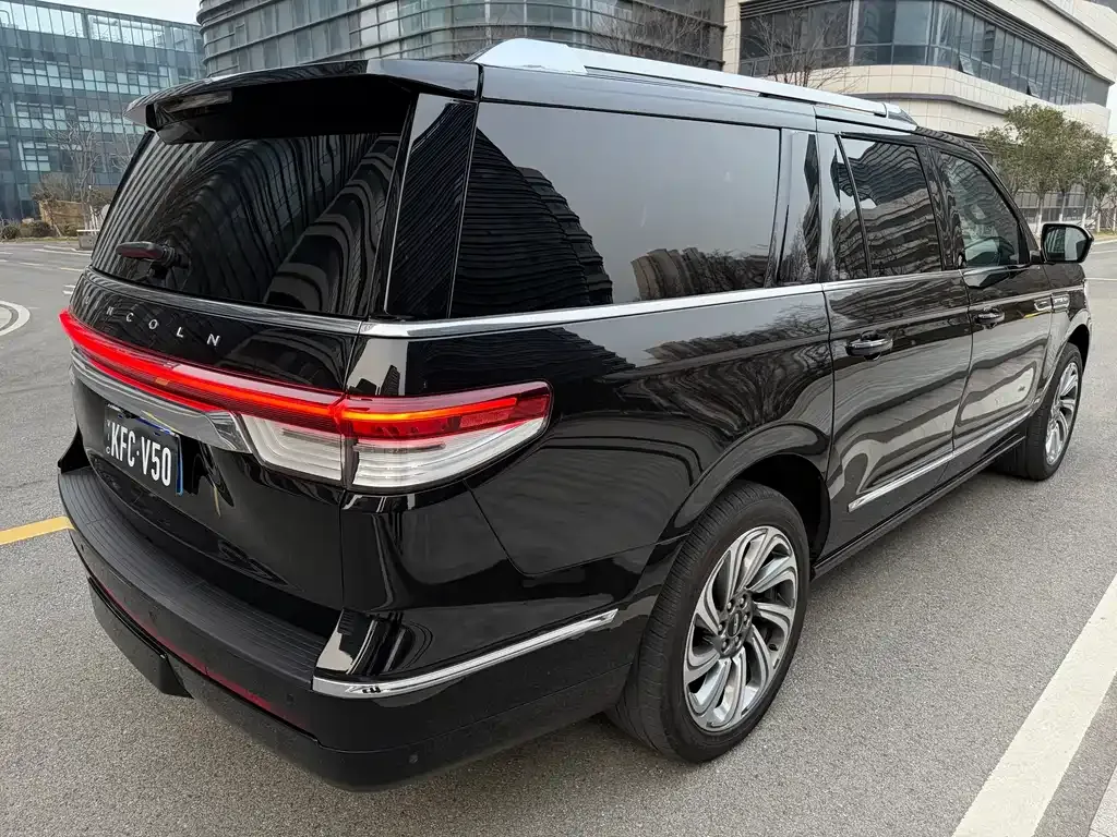 Lincoln Navigator 2023 из CN, фото 7