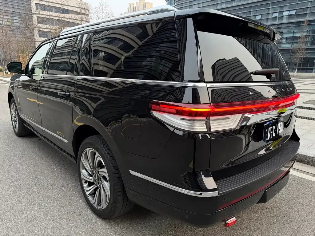 Lincoln Navigator 2023 из CN, фото 10