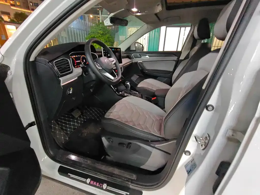 Volkswagen Tayron 2023 из CN, фото 2