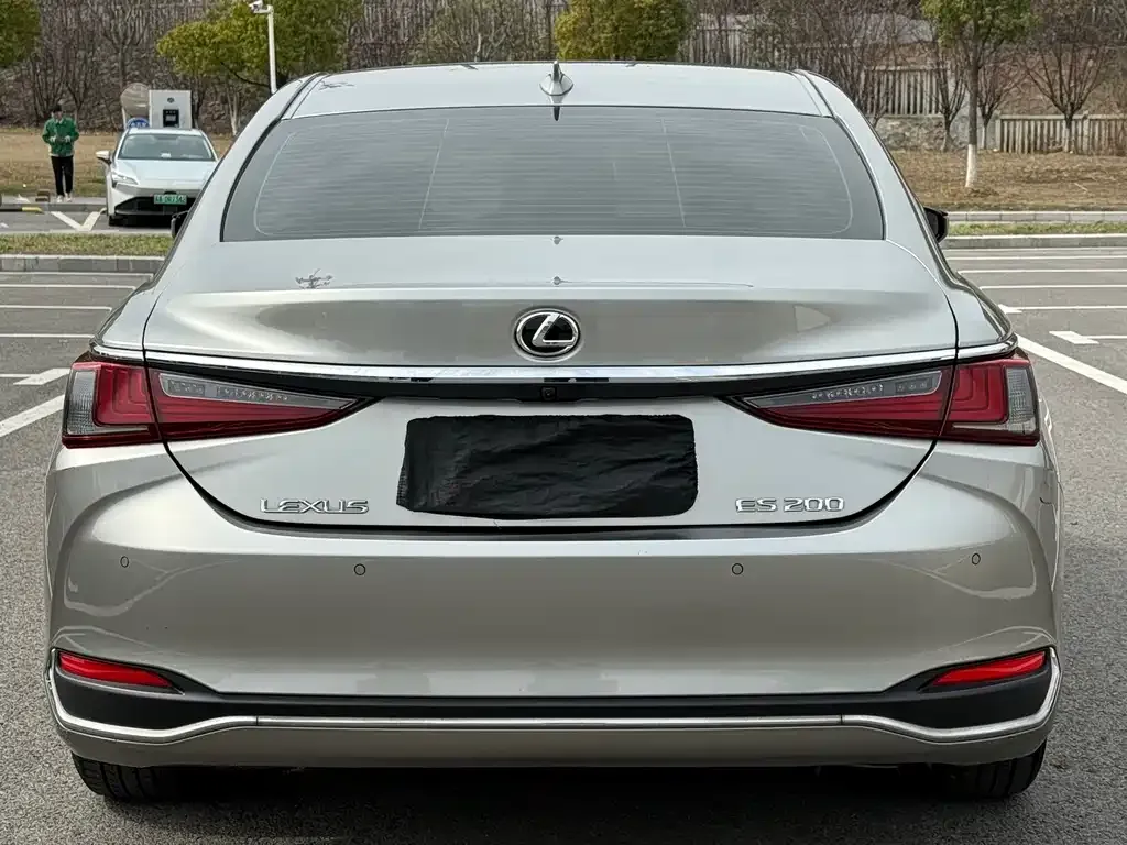 Lexus ES 2022 из CN, фото 8