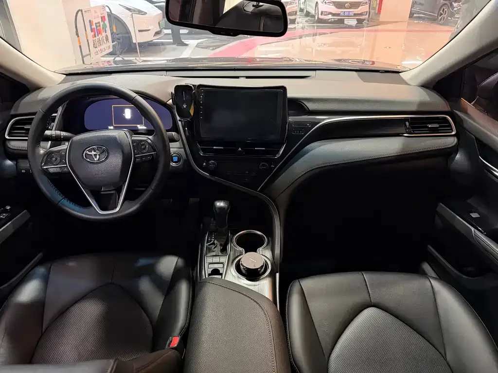 Toyota Camry 2022 из CN, фото 8