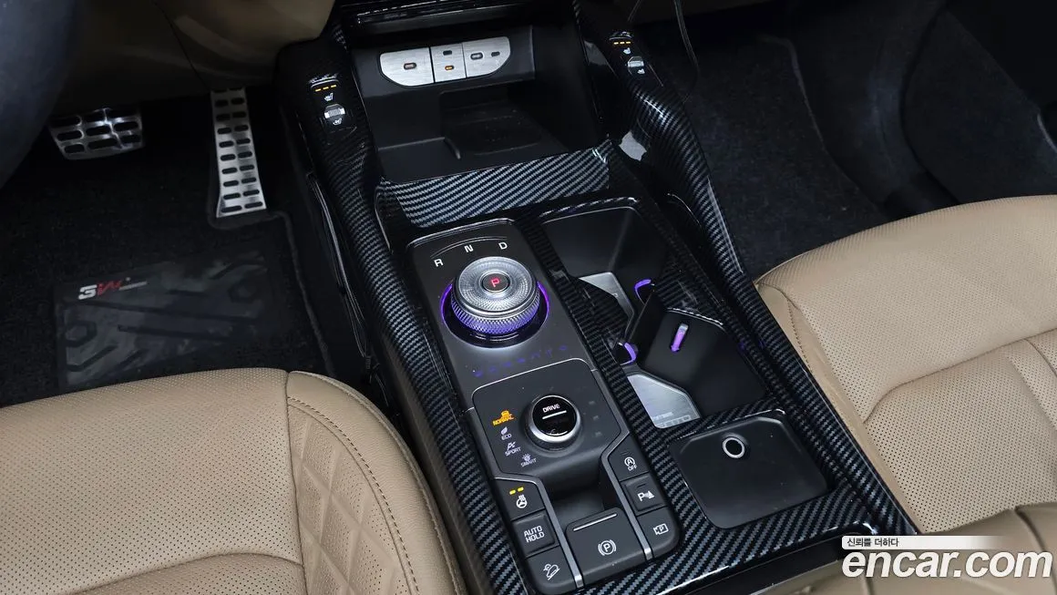 Kia Sorento — фото 8