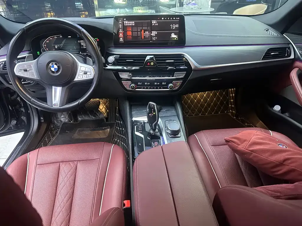BMW 5 Series — фото 2
