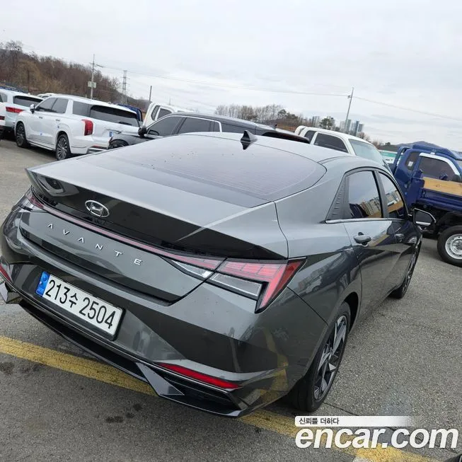 Hyundai AVANTE 2023 из KR, фото 4