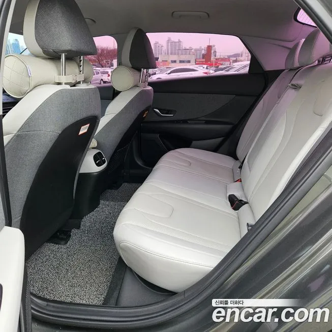 Hyundai AVANTE 2023 из KR, фото 5