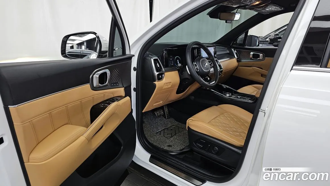 Kia Sorento — фото 6