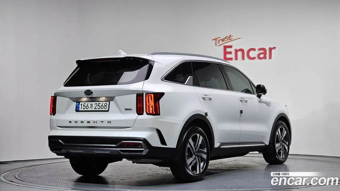 Kia Sorento — фото 3