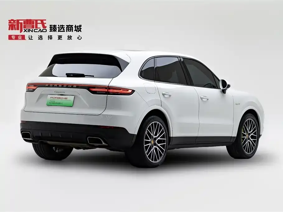 Porsche Cayenne Hybrid 2022 из CN, фото 2